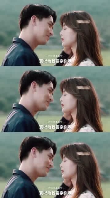 女孩清洁音乐室